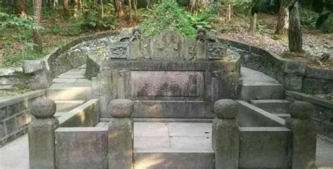 蒋介石墓地